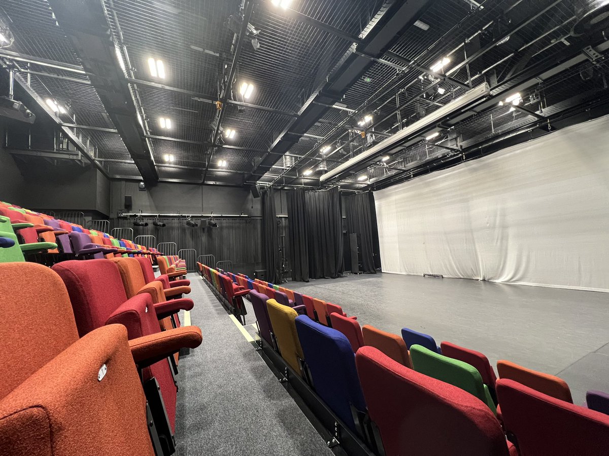 MICKYDACKS_I4YPC tweet media