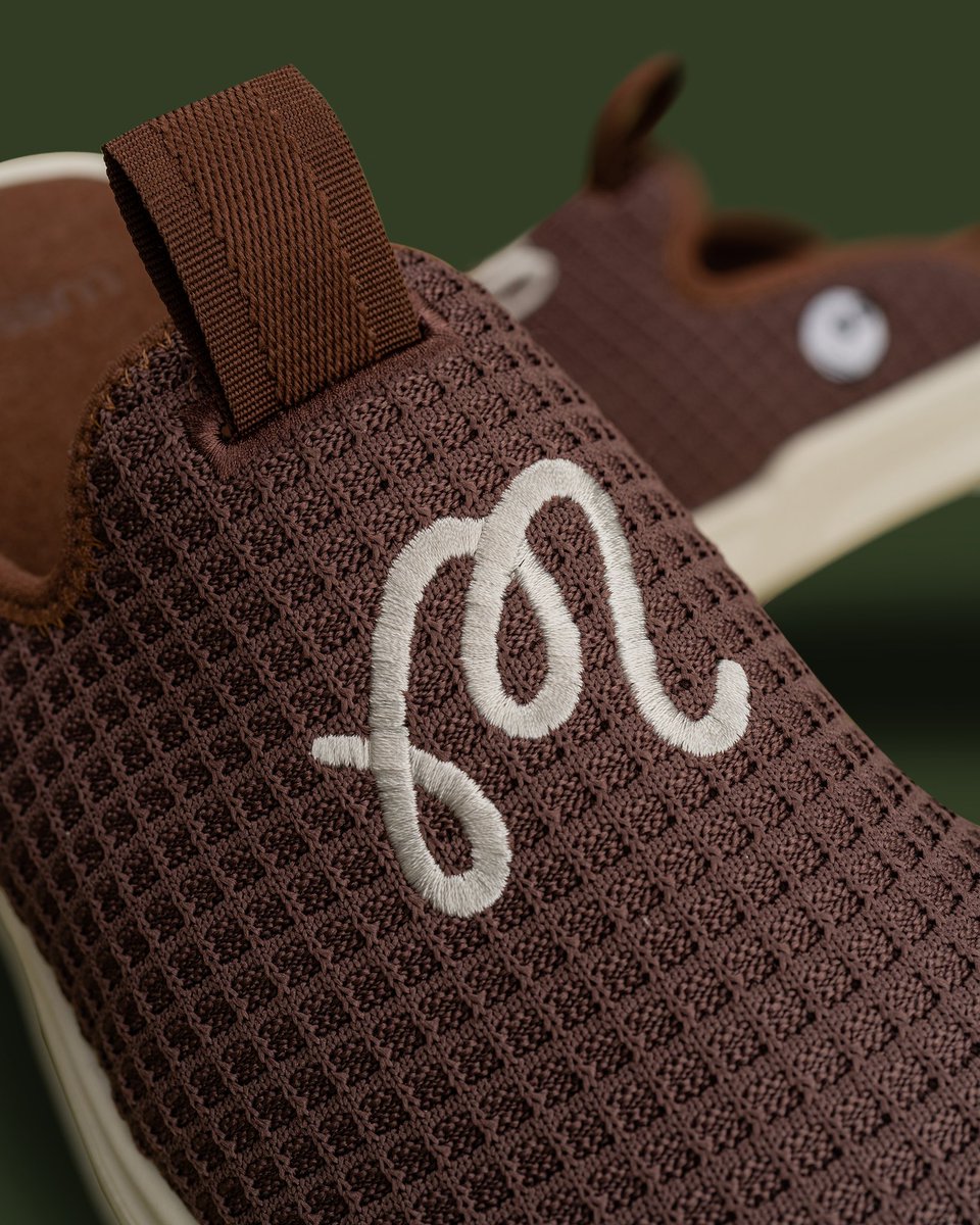 malbongolf's tweet photo. Tomorrow 👀

Malbon x Lusso Cloud https://t.co/0J402OnFvA