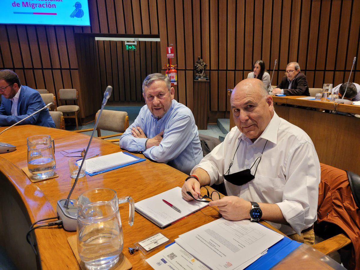 Central_UNT's tweet photo. Participamos en "Diálogos sobre #migración, contribuciones al #desarrollosostenible y #trabajodecente " en el marco de la política migratoria del Gobierno. #UNT fue representada por su Secretario General, Pablo Vilches. @OITconosur @min_interior @cepal_onu #centralUNT #UNTchile https://t.co/6ZnK5M6CiD