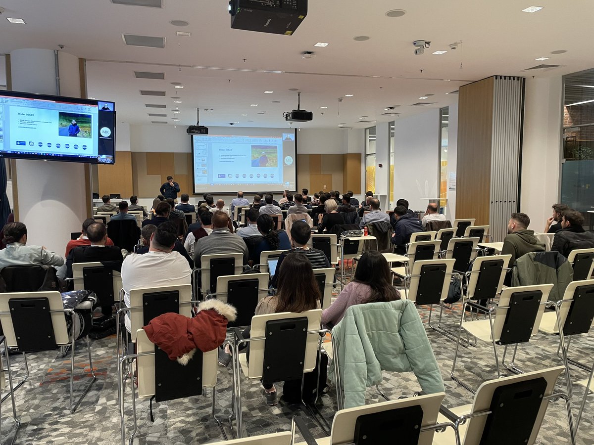 As <a href="/mshowto/">MSHOWTO</a> ; we’ve completed the event at <a href="/MicrosoftTR/">Microsoft Türkiye</a> office that we talked about the new <a href="/Azure/">Microsoft Azure</a> features with <a href="/mustafakara01/">Mustafa Kara</a> , <a href="/bakionur/">B. Onur Okutucu</a> and <a href="/onderdeger/">Önder Değer</a> . 

Many thanks to everyone who attended the event today! 

#mshowto #Microsoft #MVPBuzz