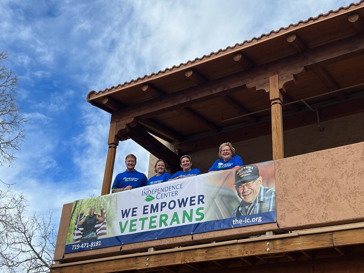 RealEmpowerment's tweet photo. IC News: Celebrating Veterans, Helping with Healthcare, and More! 
https://t.co/1jiNQBdVT4 https://t.co/lsC1bZjWWC