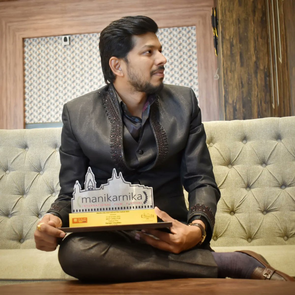 RameshCDirector's tweet photo. Our film "Gulhar" got  Awards
 Manakarneka international film festival 2022
~ for. "BEST DIRETOR"
RK_Films @idealventure @Gulhar @rameshchoudhary @Manakarneka @bestfilm @festival2022 @RameshCDirector @award2022 https://t.co/EpAoXxYGfh