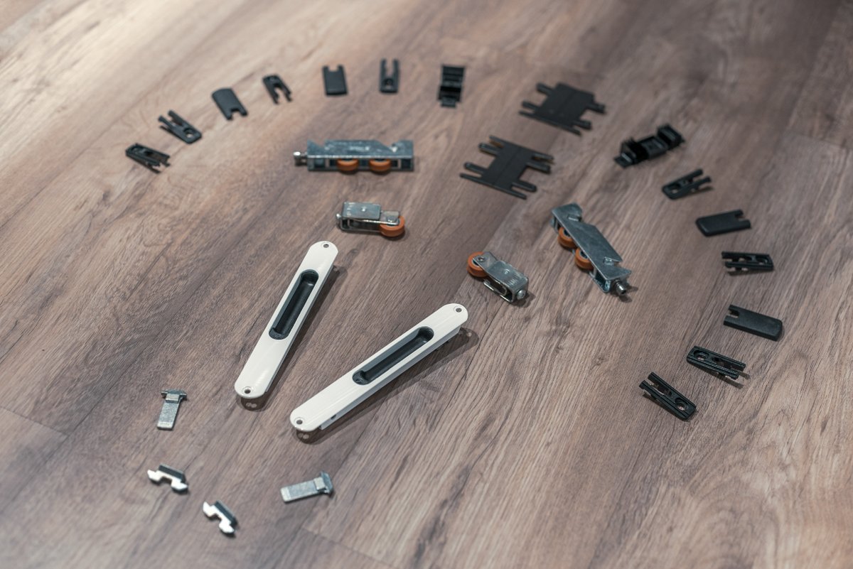 aluval's tweet photo. En Aluval, trabajamos con detalle para diseñar esa pieza que hace que todo encaje. 

Lograr la perfección en cada uno de los herrajes garantiza una mayor excelencia en nuestros productos. https://t.co/bpCQnVkCuM