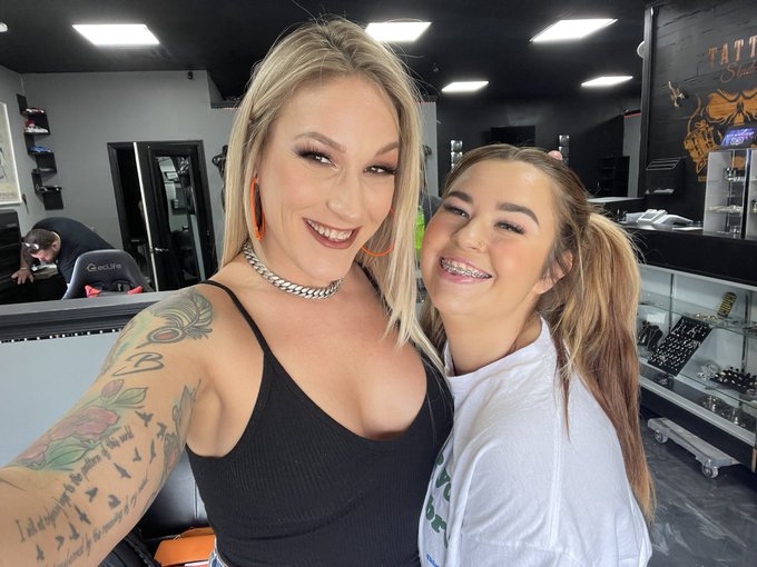 On set with @TeamSkeet  @bubblebratz and @NickyRebelXXX what a fun day. https://t.co/o90o2HYPZY<a class="tags" href="/tag/teamskeet">@teamskeet</a><a class="tags" href="/tag/bubblebratz">@bubblebratz</a><a class="tags" target="_blank" title="On Twitter" href="/?out=eyJ0eXAiOiJKV1QiLCJhbGciOiJIUzUxMiJ9.eyJpYXQiOjE3MjE0MDg0NDAsImlzcyI6InR3cG9ybnN0YXJzLmNvbSIsIm5iZiI6MTcyMTQwODQ0MCwiZXhwIjoxNzUyOTQ0NDQwLCJyZWRpcmVjdF91cmwiOiJodHRwczovL3R3aXR0ZXIuY29tL05pY2t5UmViZWxYWFgifQ.rfIRo397rrR36pzRDW4vaHhrogsXg0JpjvVpj3kpkh9ISlJRRC_dbHyEHDXGLdDKVyT1nFmqF2TK8NxsBYvQ2Q">@NickyRebelXXX</a><a href="/tag/mylf"class="tags"><span>#mylf</span></a><a href="/tag/momswap"class="tags"><span>#momswap</span></a>