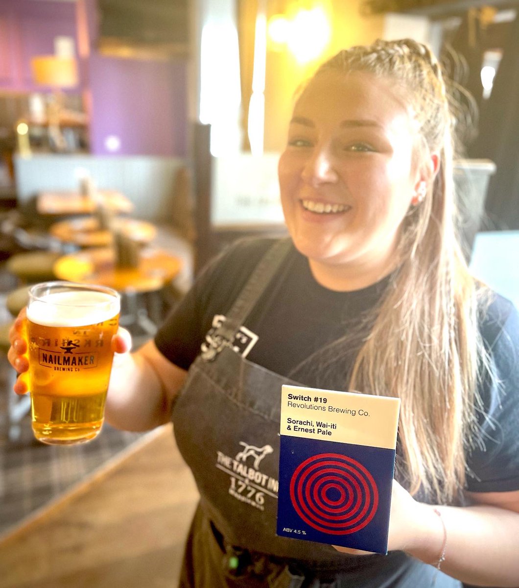 TheTalbotInnS75's tweet image. We’re @SpeedQuizzing from 9pm with a jackpot 🎰 still to be won with our lovely Anya. 

We’re serving food 🍴 until 9pm with this little delight on our specials board…🤤 

📸Pie of the day - creamy bbq chicken topped with shortcrust pastry  #homemade #pub #properpie #barnsley