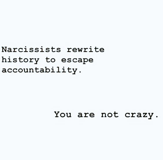 realtal99434945's tweet photo. Narcissists will create a whole new narrative and spin lie after lie until they even convince themselves that they're not at fault. 
#Narcissists #rewrite #changinghistory #noaccountability #delusional #Narcissist #narcissism https://t.co/S13CULVycp