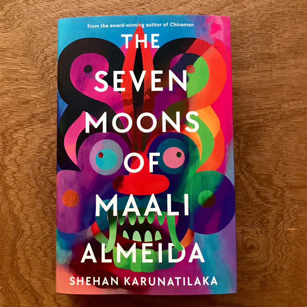 #NewRelease - Winner of the #BookerPrize2022 is now available! And the cover is amazing 🎨 knowledge-hub.audencia.com/index.php?lvl=… - <a href="/ShehanKaru/">Shehan Karunatilaka</a> <a href="/TheBookerPrizes/">The Booker Prizes</a>