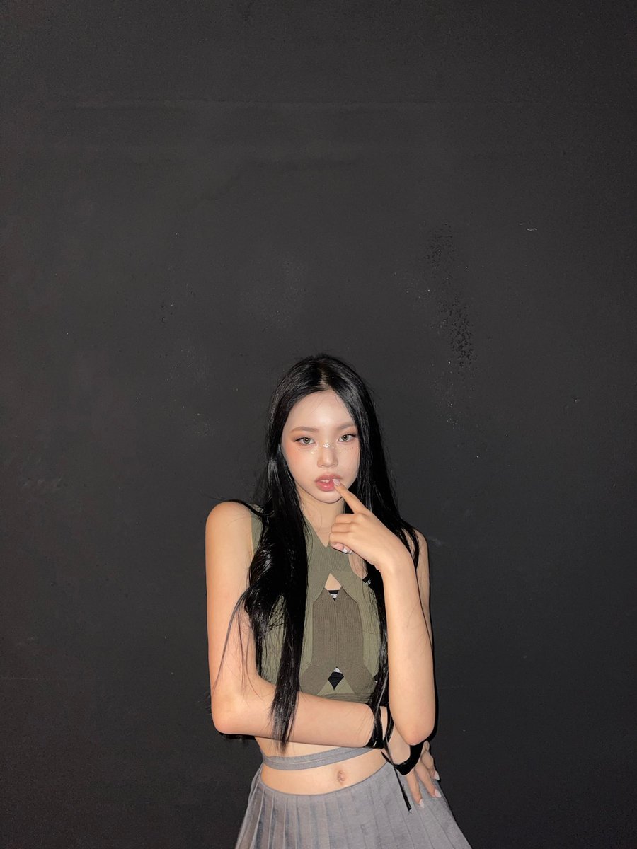 [📸] 09.11.22 — Atualização da #BOEUN via SNS.

"Zealous Boeun🖤🔥"

#박보은 #PARKBOEUN #CLASSy #클라씨 <a href="/M25_CLASSy/">Awkwafina Shady Facts</a>