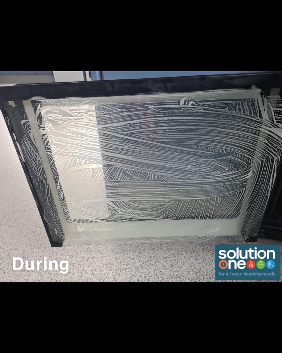 Solution_one1's tweet photo. The process of an Oven clean🧼. No one likes to cook with a dirty oven, it’s unhygienic🤢. If you are in need of an oven clean, contact Solution One Services 07395286944. #ovenclean #clean #deepclean #oven #cleanmachine https://t.co/JqkWZqvjYf
