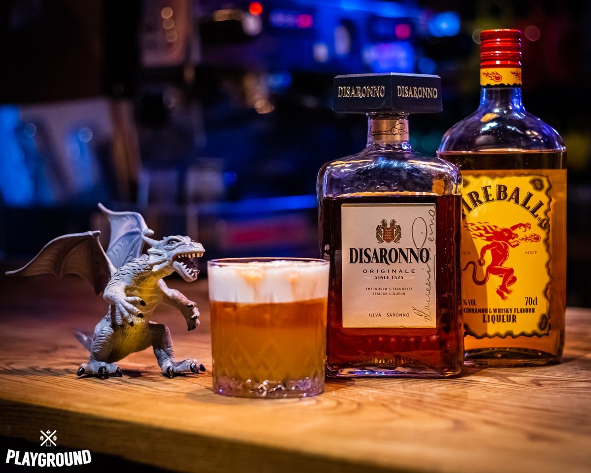 YellowCabBrist's tweet photo. 𝐂𝐨𝐟𝐟𝐞𝐞 𝐒𝐡𝐨𝐩 𝐛𝐲 𝐝𝐚𝐲, 𝐓𝐢𝐤𝐢 𝐁𝐚𝐫 𝐛𝐲 𝐧𝐢𝐠𝐡𝐭. 🥃
Speciality coffee, cocktails, 150+ games and awful jokes. @playgroundcofco will give you an experience to remember. ☕️

#Bristol #Bar #Local https://t.co/dEBGFTYmnC