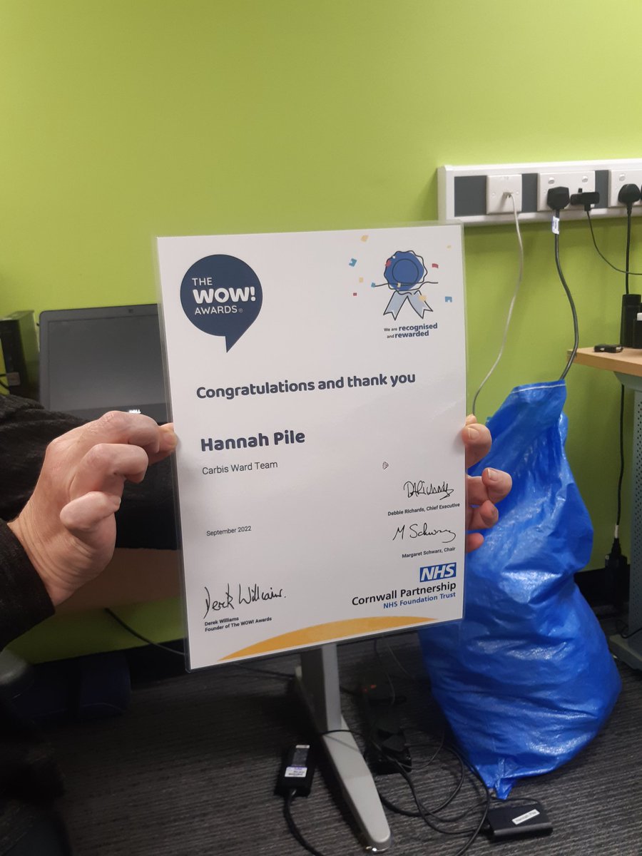 Longreach House (@longreach_house) on Twitter photo One of our MPAC's getting her #WoWAwards certificate! Well done <a href="/HannahPile/">Hannah Pile</a> 👏 <a href="/CornwallFT/">Cornwall Partnership NHS Foundation Trust</a> <a href="/CftmhI/">CFTMHInpatients</a> One of our MPAC's getting her #WoWAwards certificate! Well done <a href="/HannahPile/">Hannah Pile</a> 👏 <a href="/CornwallFT/">Cornwall Partnership NHS Foundation Trust</a> <a href="/CftmhI/">CFTMHInpatients</a>