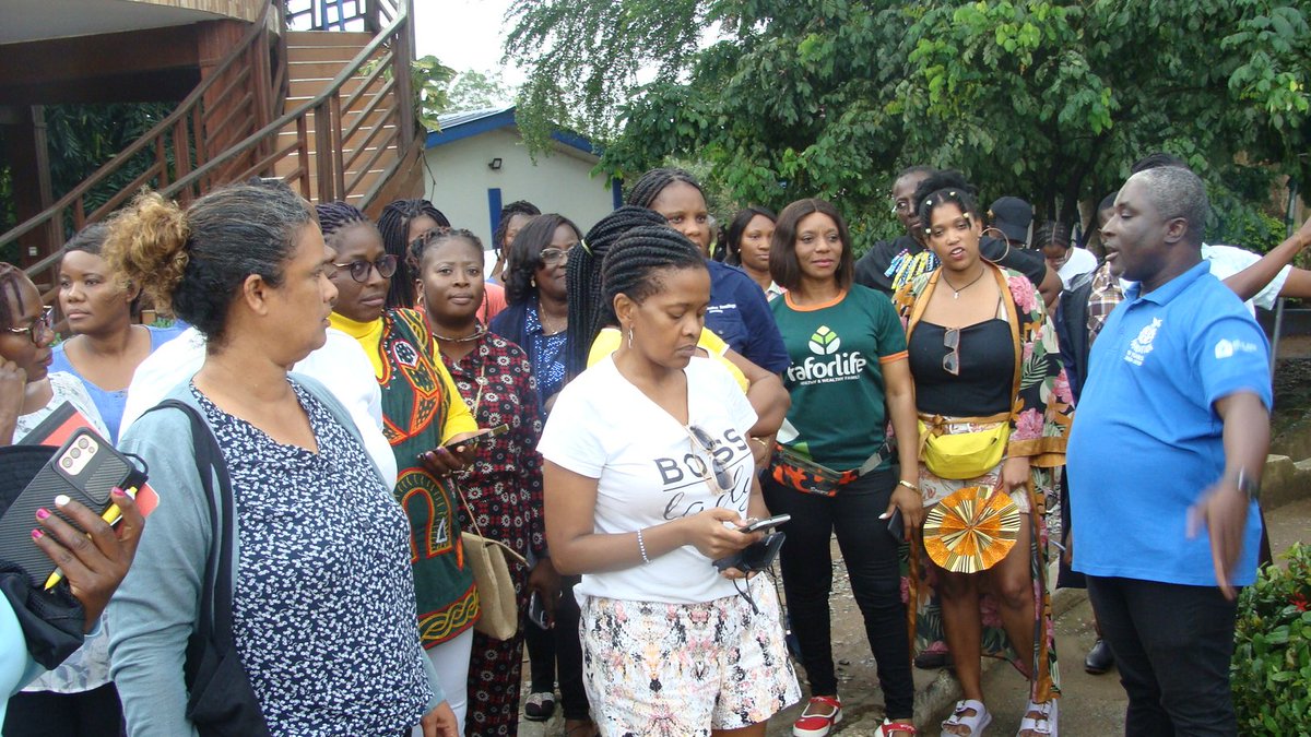 AYFoundation1's tweet photo. industrial tour.
One of the excited moments for the women in Agri business founders.

We are excited! We are inspired! 

#international#partnership#with#Guzakuza#Ghana#2022 https://t.co/quFc21rOGx