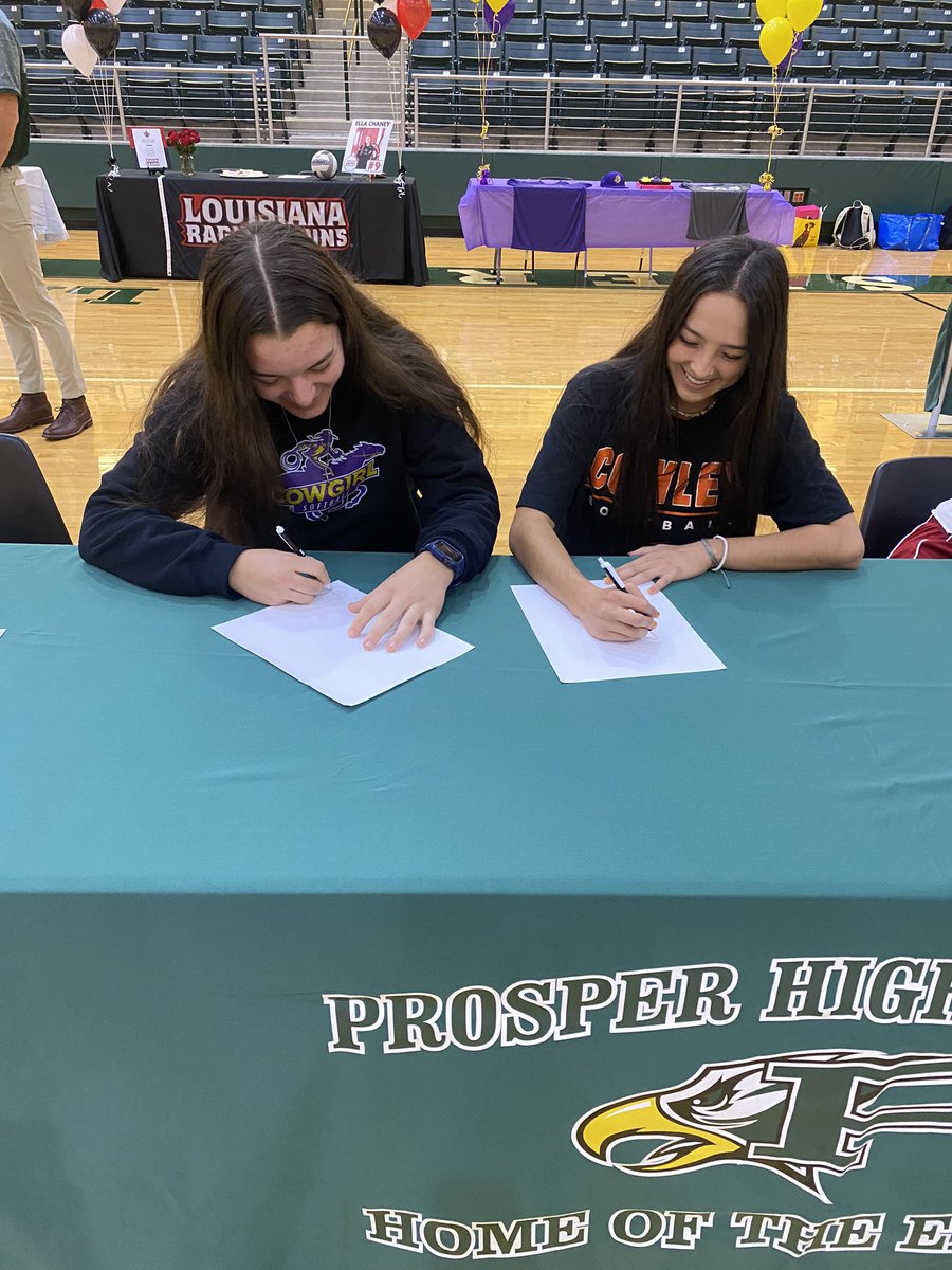 PHSFastpitch's tweet photo. ✍️SIGNING DAY‼️

🥳CONGRATS @alissa_nuno &amp; @AddysonKahklen… We are so proud of you‼️ #NLI #SigningDay2022 #SACRED 

@ProsperHS @PISD_Athletics https://t.co/EcSgUvIccr