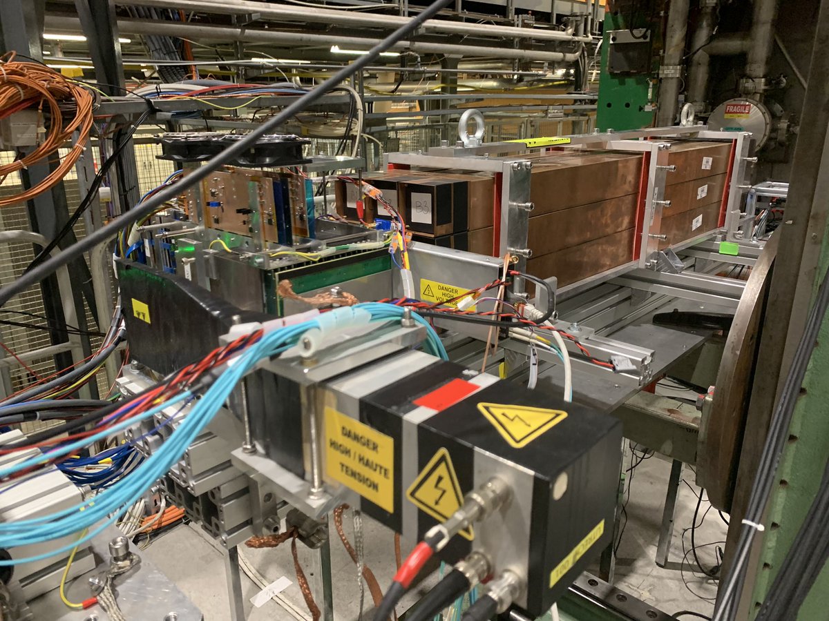 New forward calorimeter (FoCal) prototype at CERN SPS test beam. (November 2022)
