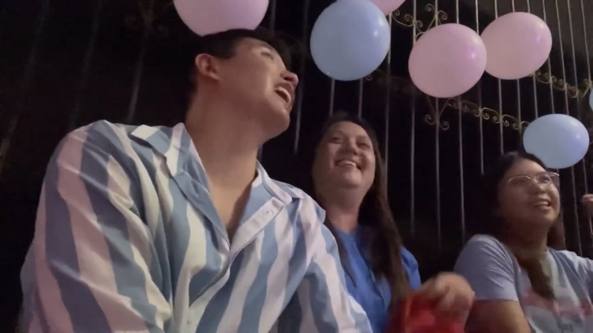 Smile the brightest.

MYGZ MOLINO ROAD TO 2M

#MygzMolinoCharityVlogger
#GmaActor_MygzMolino
#SubscibeMygzMolino