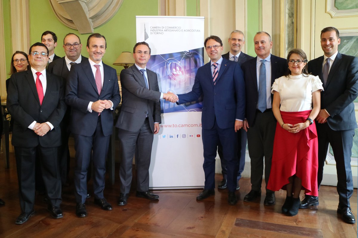 Camera Commercio TO (@camcomtorino) on Twitter photo Sviluppo delle #pmi, imprenditoria femminile, impatto sociale: questi i temi al centro della visita oggi a Torino di <a href="/NicolasUribe/">Nicolas Uribe π¨π΄</a> Presidente di <a href="/WorldChambers/">World Chambers</a>
la Federazione Mondiale delle Camere di commercio Sviluppo delle #pmi, imprenditoria femminile, impatto sociale: questi i temi al centro della visita oggi a Torino di <a href="/NicolasUribe/">Nicolas Uribe π¨π΄</a> Presidente di <a href="/WorldChambers/">World Chambers</a>
la Federazione Mondiale delle Camere di commercio