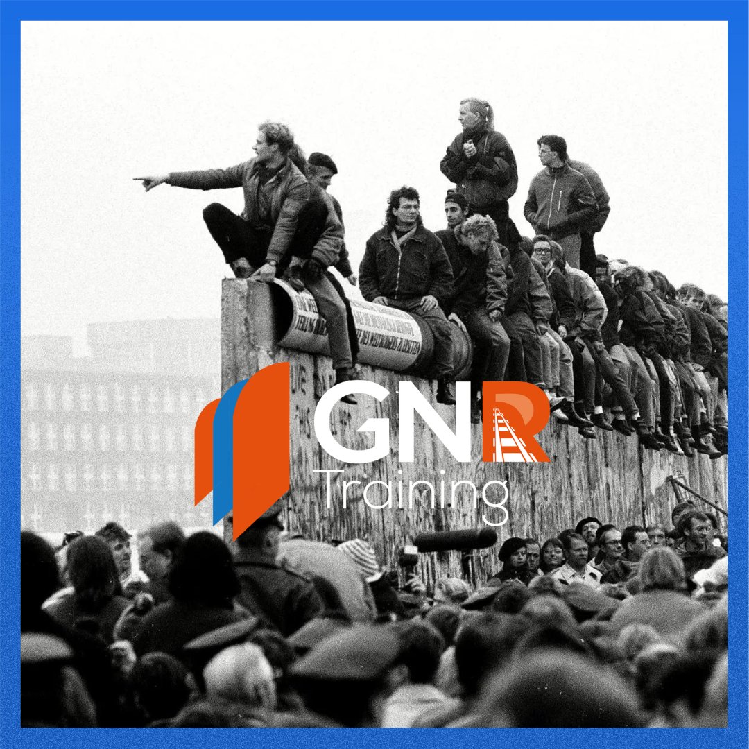 Today 33 Years ago, on the 9th November 1989, the wall that separated both West and East Berlin fell, reuniting families and friends alike, this monumental feat was the catalyst that lead to a reformation of Germany. 

This is what Humanity can do.
#Berlin #humanity #motivational