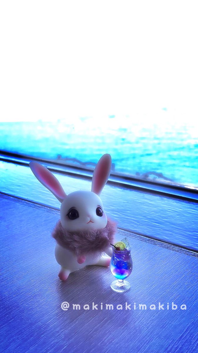 mmmakiba_doll's tweet photo. 某ドライブインに行って来ました😊白紅ちゃん🐰も一緒💕②

#ドール #bjd #BJD #petdoll 
#球体関節人形 #ペットドール #sakurapaper
#ドールオーナーさんと繋がりたい https://t.co/7hi8GcPoGo