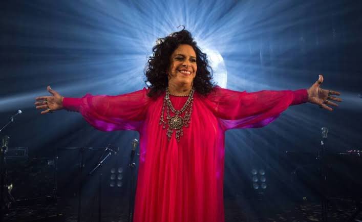 J_LIVRES's tweet photo. Morre a cantora Gal Costa. Que dia triste! https://t.co/29c0FsYF2I