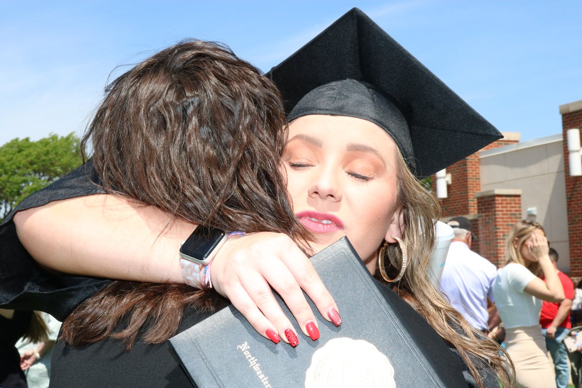 OKHigherEd's tweet photo. With OK’s nationally-recognized low cost of attendance, less than 40% of first-time, full-time students in #okhighered public colleges &amp; universities receive federal student loans, and median debt upon graduation is approx. $15K. 
Photo credit: @NWOSU https://t.co/eKVFdJ4AUy