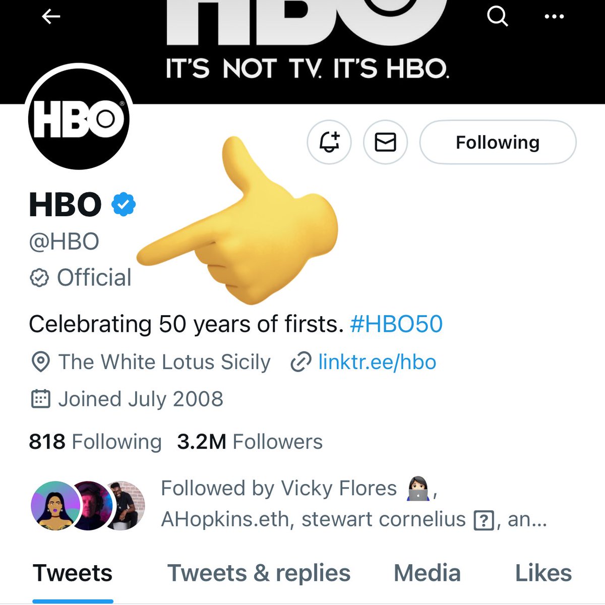 MattNavarra's tweet photo. Twitter’s new ‘Official’ verification badge is now live on select accounts https://t.co/7wmuywIgdp
