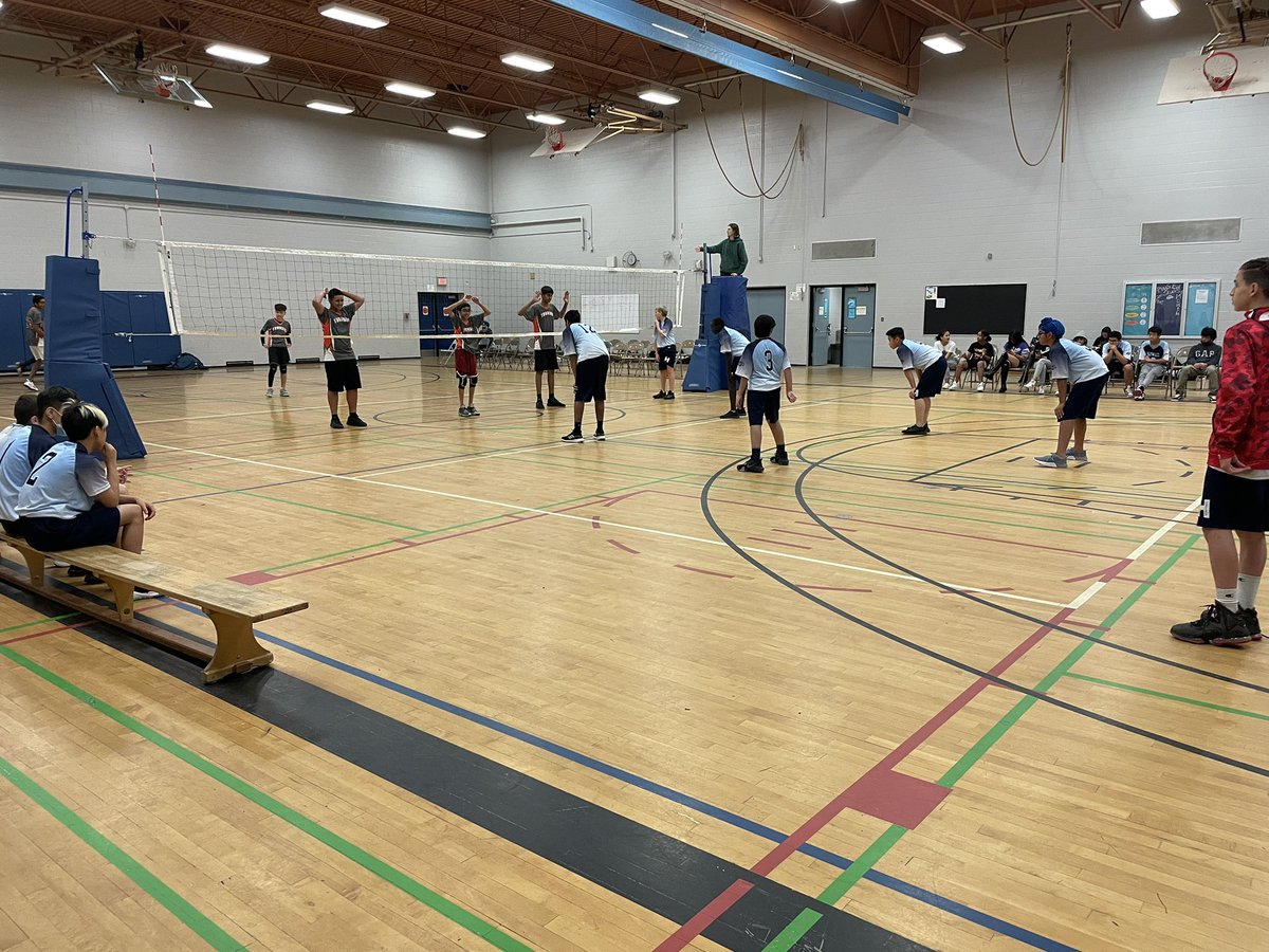 Supporting our @prairieskycbe athletes. 🏐Thank you DGH coaches and school for supporting our students! ⭐️🙏🏽🎉