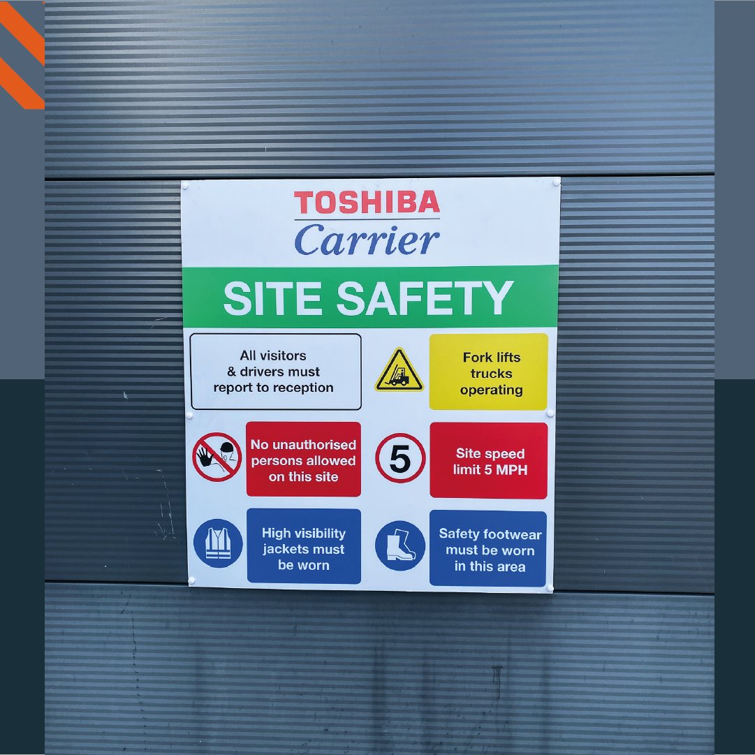DesignOfficeUK's tweet photo. Printed and manufactured in-house, our fitting team took a road trip up to Stockport with some brand new signs for Toshiba Carrier, including four totems and the main facility sign our team proved there is no height too tall to stop Design Office from getting the job done🧡 https://t.co/q3x7gZb7l7