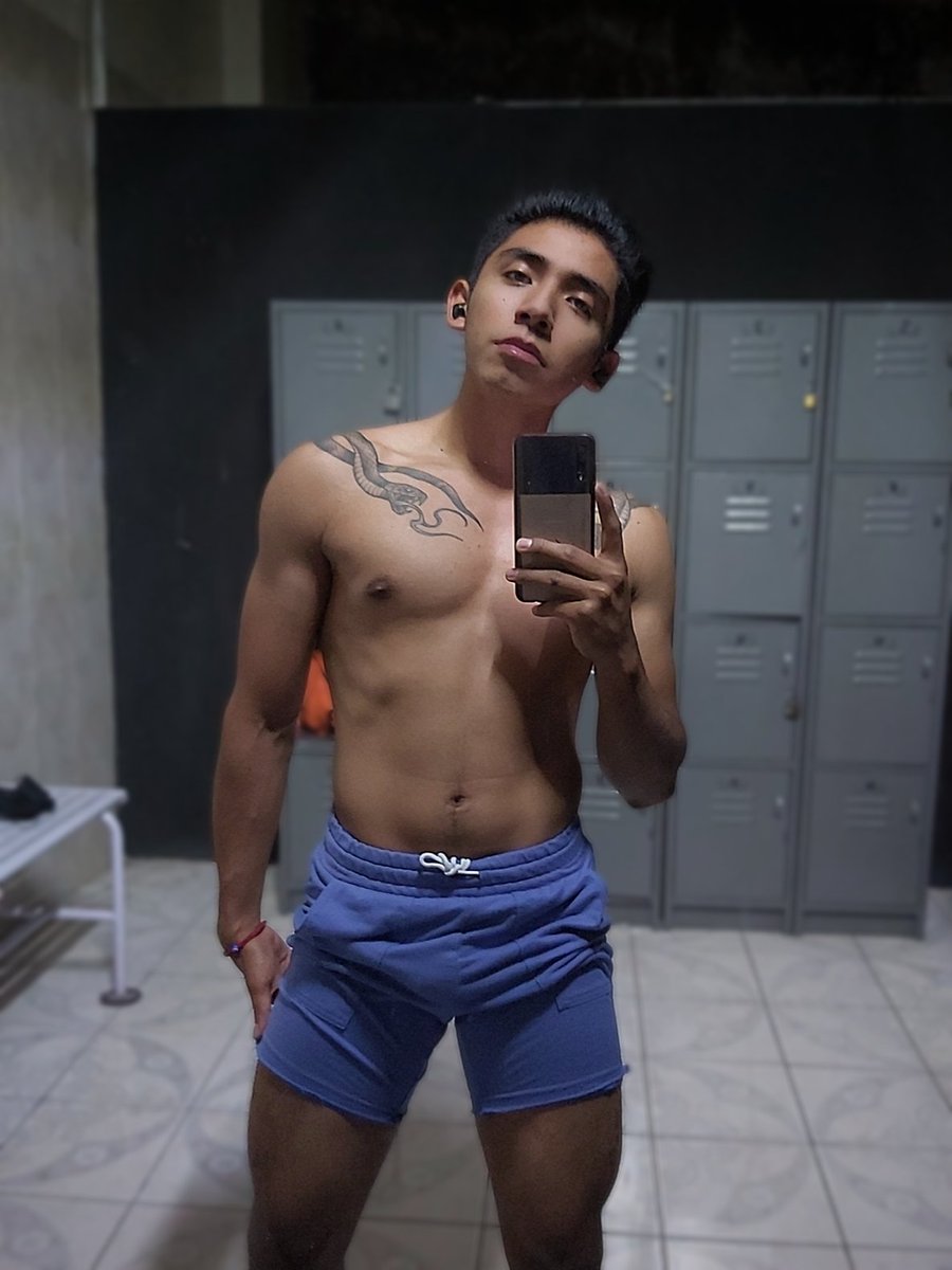 JairCarson's tweet photo. Estoy de vuelta 😳🧡 https://t.co/YyVsMsRIXe
