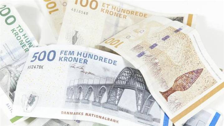 Sundhedspolitisk Tidsskrift (@sundhedspolitik) on Twitter photo 1,2 milliarder kr. Så meget har Medicinrådet og Amgros i 17 konkrete udbud sparet staten for. "Vi sparer rigtig, rigtig mange penge" <a href="/regionerne/">Danske Regioner</a> <a href="/ehlers_lars/">Lars Holger Ehlers</a> #dksund #sundpol sundhedspolitisktidsskrift.dk/nyheder/6957-a… 1,2 milliarder kr. Så meget har Medicinrådet og Amgros i 17 konkrete udbud sparet staten for. "Vi sparer rigtig, rigtig mange penge" <a href="/regionerne/">Danske Regioner</a> <a href="/ehlers_lars/">Lars Holger Ehlers</a> #dksund #sundpol sundhedspolitisktidsskrift.dk/nyheder/6957-a…