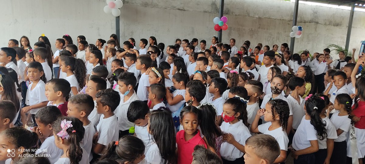 Sugeralva's tweet photo. Actividad Deportiva con Alumnos de la U.E María Belisario de Sánchez. https://t.co/RwdaBwMaKi