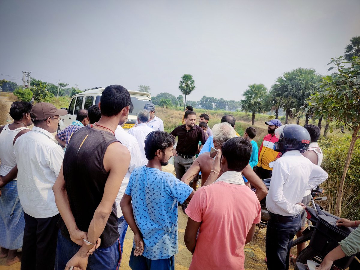 imNavKP's tweet photo. Inspection in Pakad Panchayat, Harnaut Block regarding complaint registered under Central Public Grievance Redress And Monitoring System (CPGRAMS)...
@dmnalanda https://t.co/ex2LAFiJQa