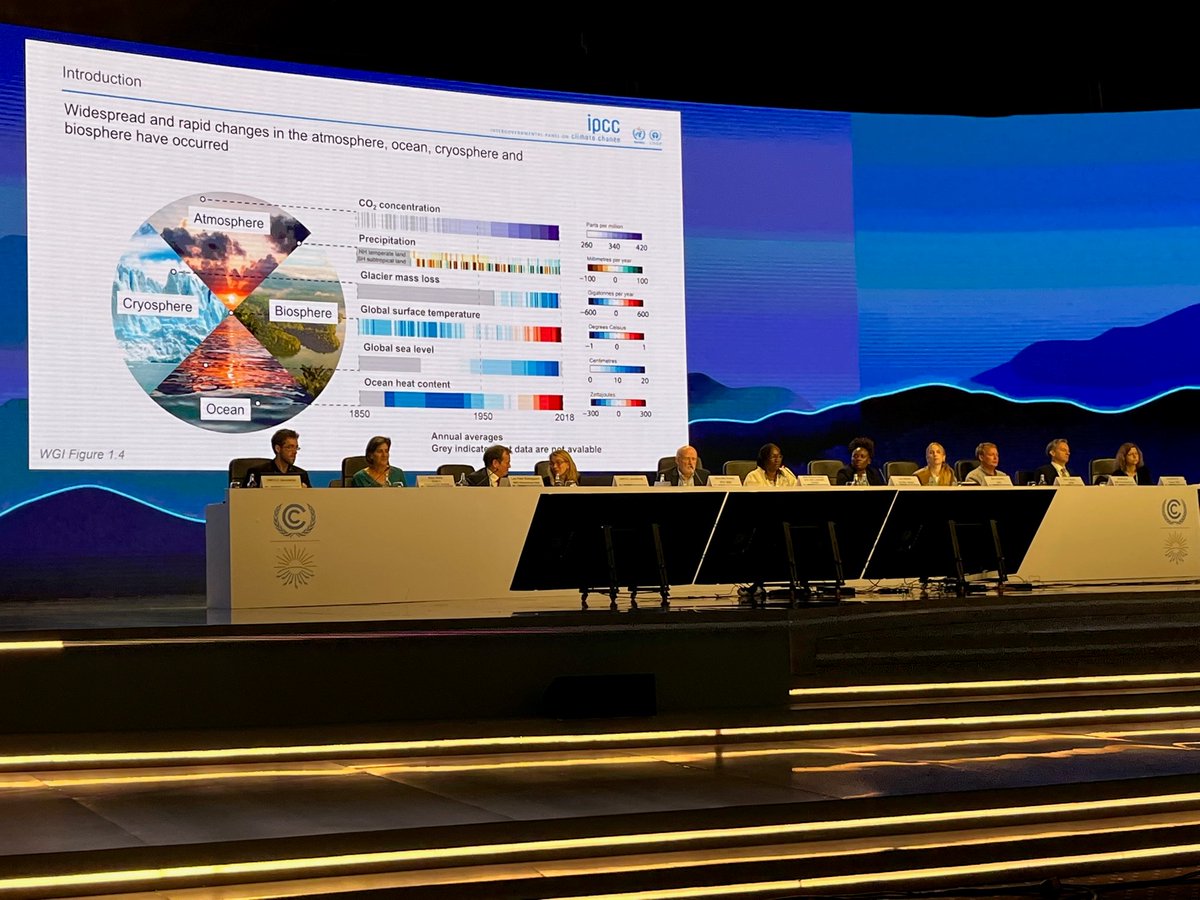 #COP27 #EarthInfoDay: both <a href="/GOOSocean/">The Global Ocean Observing System (GOOS)</a> co-chairs <a href="/AnyaWaite/">Anya Waite</a> and <a href="/TosteTanhua/">Toste Tanhua</a> on stage for a panel on observations for #Adaptation and #EarlyWarning, with great insight from the speakers on the combination of natural system data with human data to identify risk and generate #action