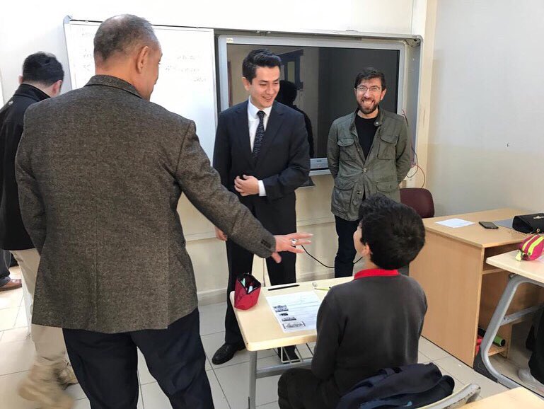 MilliBorcka's tweet photo. Kaymakamımız Sayın Hakan CONTARLI , İlçe Milli Eğitim Müdürümüz Bayram BAKIR, Şube Müdürlerimiz Halil SOYER ve Hayrettin KAHYA  İmam Hatip Ortaokulunu ziyarette bulundular. Öğretmen ve öğrenciler ile sohbet ettikten sonra ziyaretlerini sonlandırdılar. https://t.co/GOTpSsDQFC
