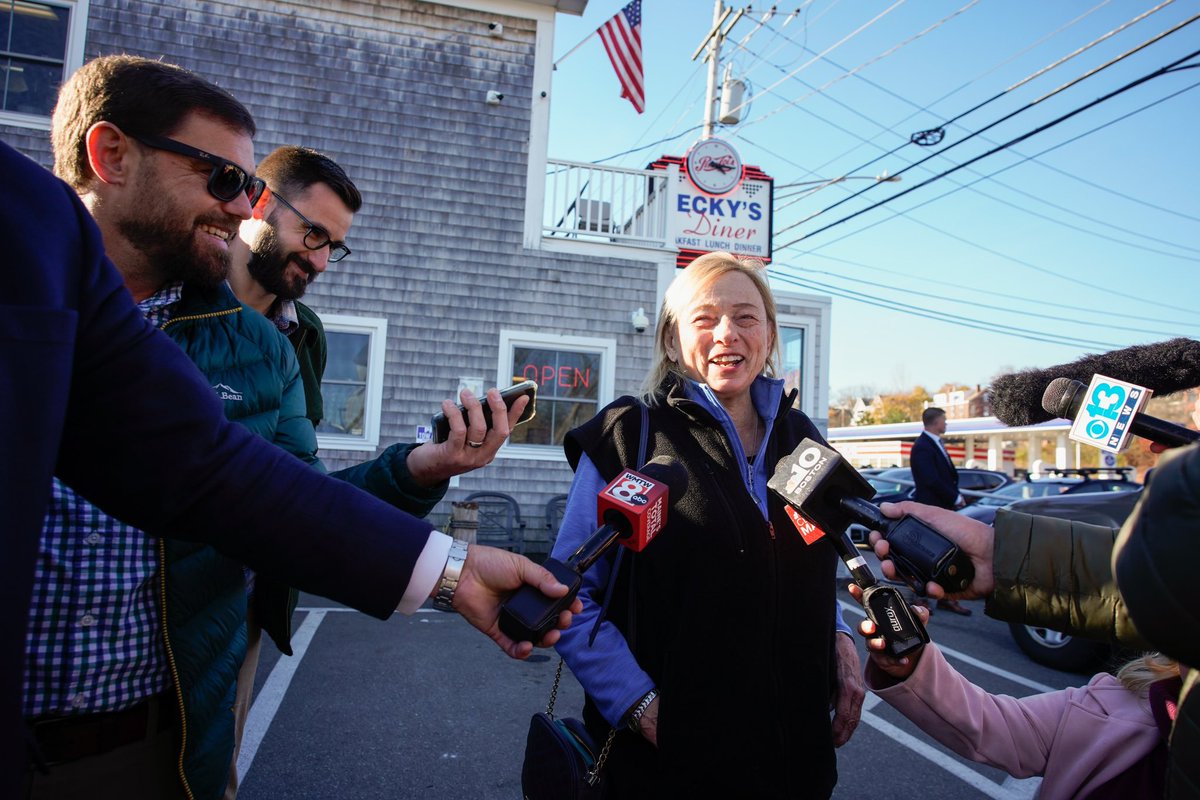 Gregory Rec (@gregoryrec) on Twitter photo After winning re-election, Gov. Janet Mills speaks to the media outside of Becky’s Diner in Portland on Wednesday morning. <a href="/PPHPolitics/">PPHPolitics</a> #mepolitics After winning re-election, Gov. Janet Mills speaks to the media outside of Becky’s Diner in Portland on Wednesday morning. <a href="/PPHPolitics/">PPHPolitics</a> #mepolitics