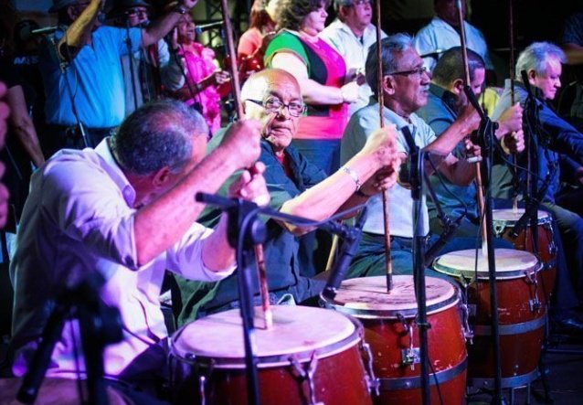 Por cierto, Maracaibo logró el récord mundial de la banda de música folclórica más grande del mundo🤩🤩 del género autóctono, la gaita.