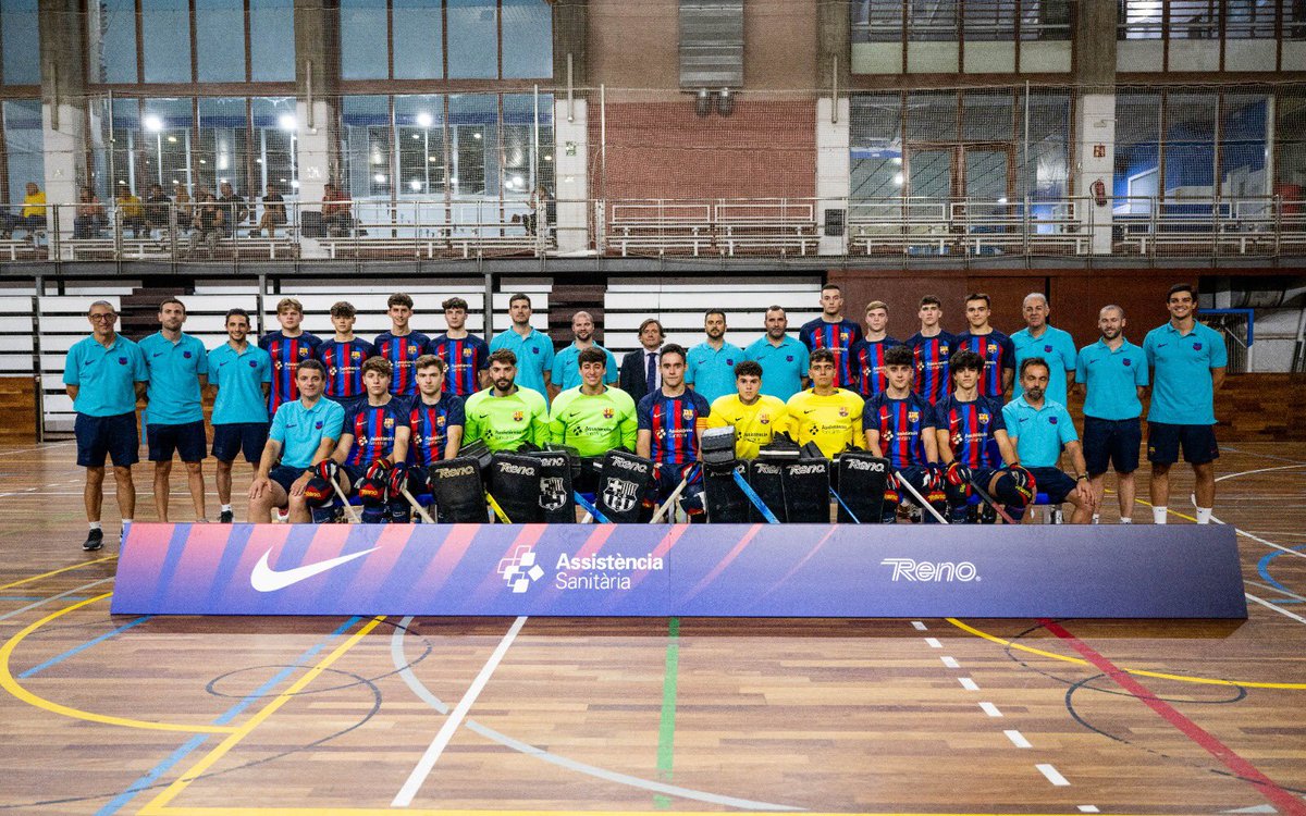 FCBhoquei's tweet photo. 💪 MATCHDAY 

👏 Arriba l’hora del Barça Atlètic! 

🆚 @cptaradell  
🕰 20.30
📍 Llars Mundet
🏆 Jornada 1 #OKPlata (partit aplaçat)

💙❤#ForçaBarça https://t.co/pJDDXNXGjU