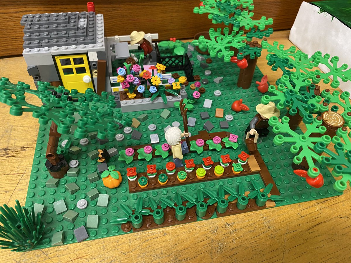 acoppGL's tweet image. 8th grade students tapped into their creative minds to depict a scene from Of Mice and Men. Look at all of this amazing art! #glcsms #gogulllake