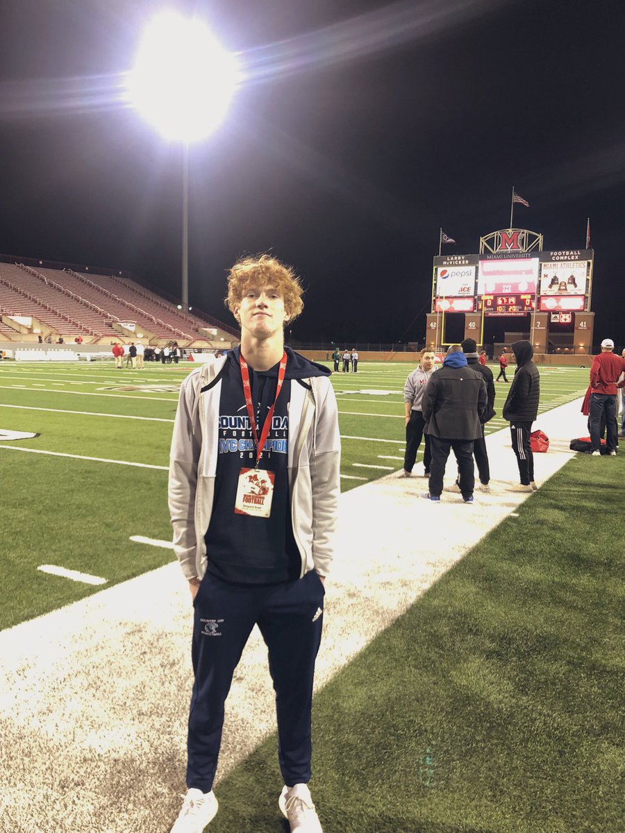 ShepardSnell1's tweet photo. Had a great night at @MiamiOHFootball Thank you for the invite!
@Martin_Miami_HC 
@RedHawksRecruit @CoachWelshMiami @Coach_JoeBowen 
@CoadyKeller1 https://t.co/dfYZdGlEZG