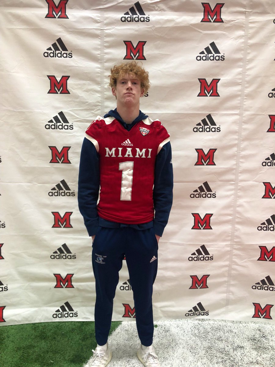 ShepardSnell1's tweet photo. Had a great night at @MiamiOHFootball Thank you for the invite!
@Martin_Miami_HC 
@RedHawksRecruit @CoachWelshMiami @Coach_JoeBowen 
@CoadyKeller1 https://t.co/dfYZdGlEZG
