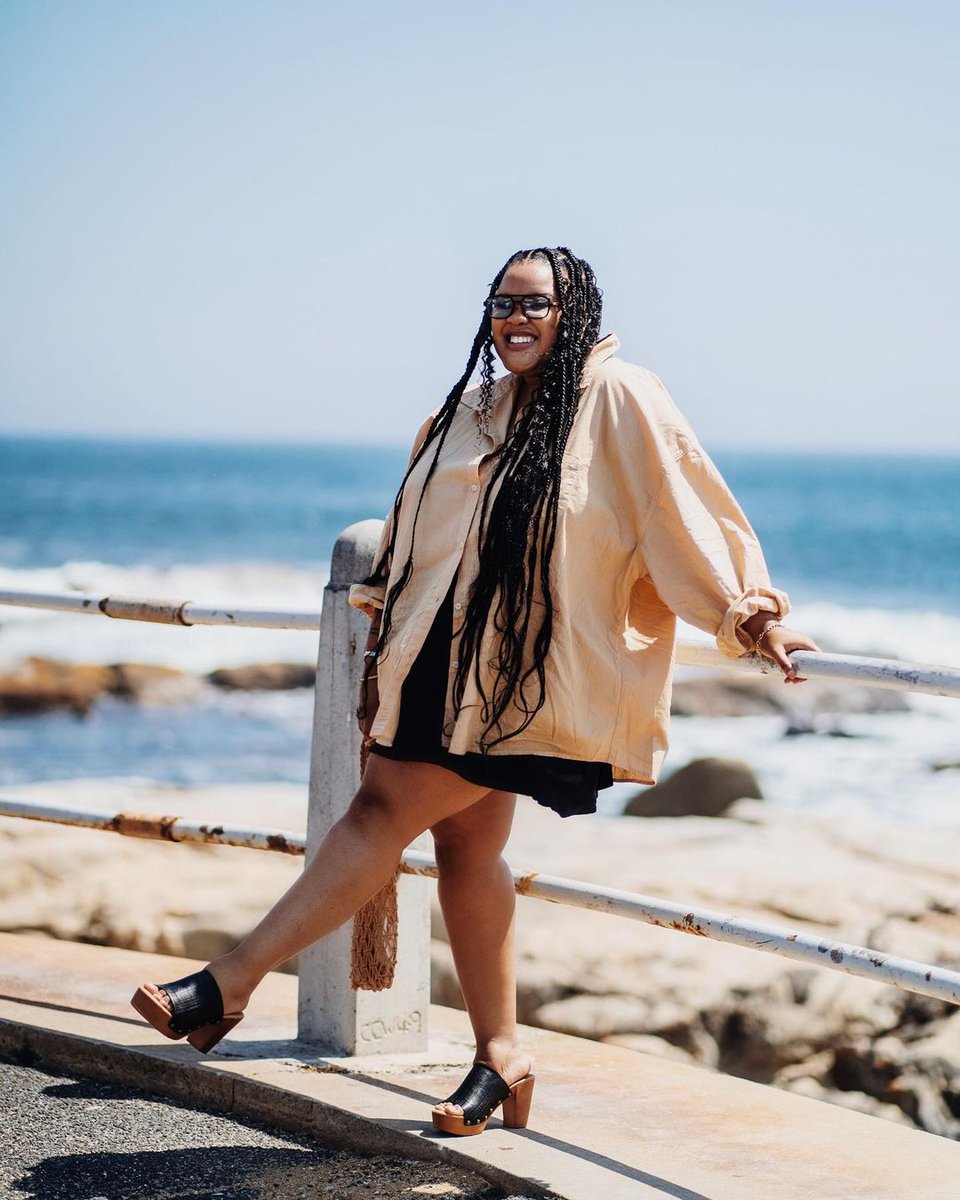 superbalist's tweet photo. Palesa is our summer mood 🔅
Shop now --> https://t.co/sAaC2HZigu
#superbme #superbalistfashion https://t.co/24cFMYUAje