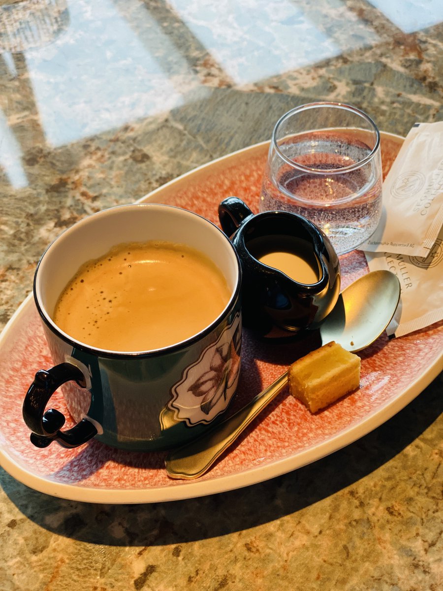 #derliberaleaufbruch #derfreisinnigeaufbruch

FDP Salon im Restaurant Roof Garden.

The Lounge Meeting Point in Zürich um gesellschaftliche und wirtschaftliche Themen zu diskutieren.

Treffen Sie unsere Kantonsratskandidaten.

fdp-zh.ch/wahlen/austaus…