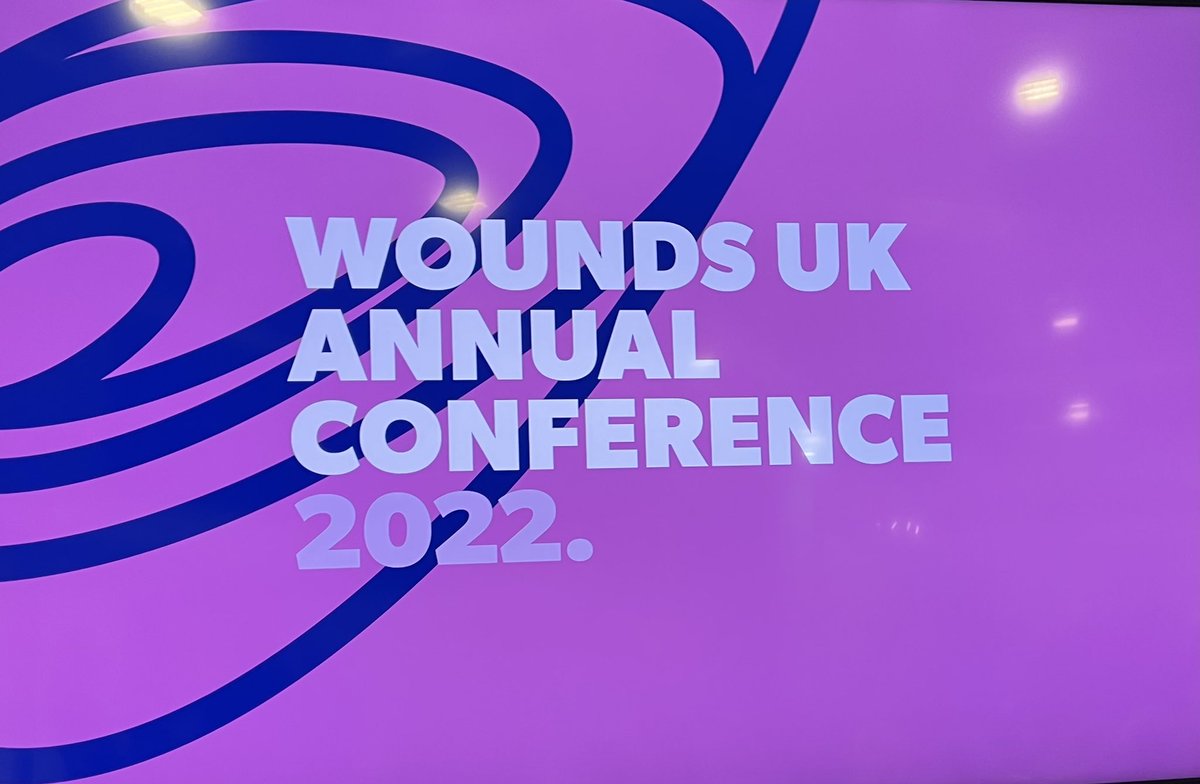 helenstewart30's tweet photo. A great few days @Wounds_UK conference this week, so proud to see all the work Daisy lead TVN has put into her poster for submission on ONPOS implementation. Great representation for @HillingdonNHSFT @ec_symes #woundsuk22 #patientsafety #qualitycare https://t.co/nnMkWGpsFA