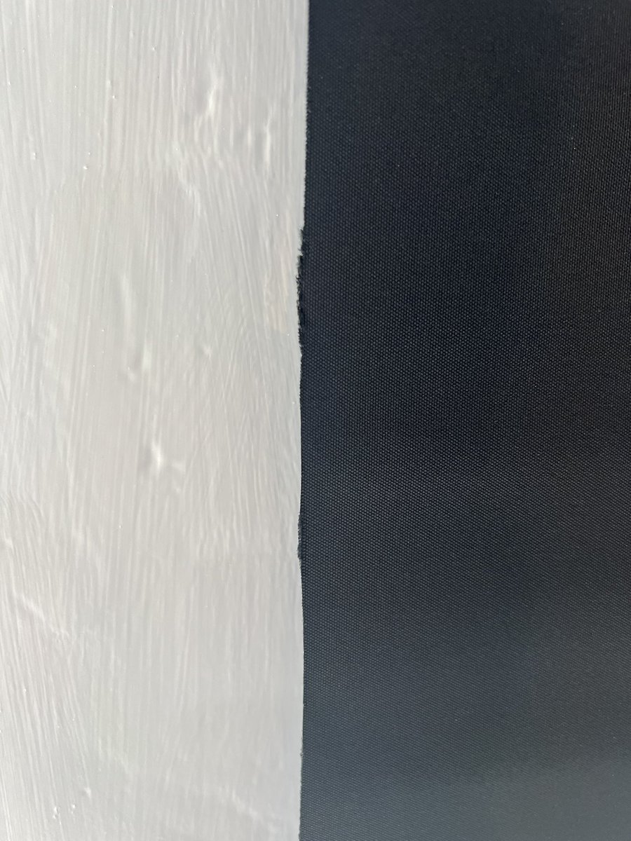 DavisHomesLtd's tweet photo. Recieved these today new from @BlindsDirectGB ordered with brass chains and received white, how is this ok to send to a customer, £150 on three blinds for them all to be damaged, terrible, tried to get in touch email only as live chat doesn’t work and can only upload one pic !!! https://t.co/9SnLWqe7tY