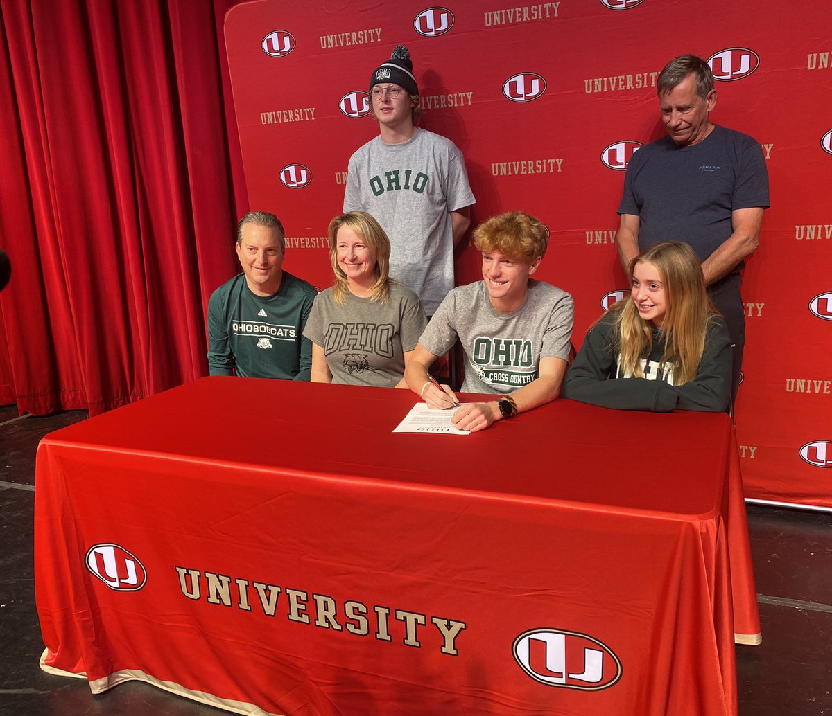 The U Athletic Dept tweet media