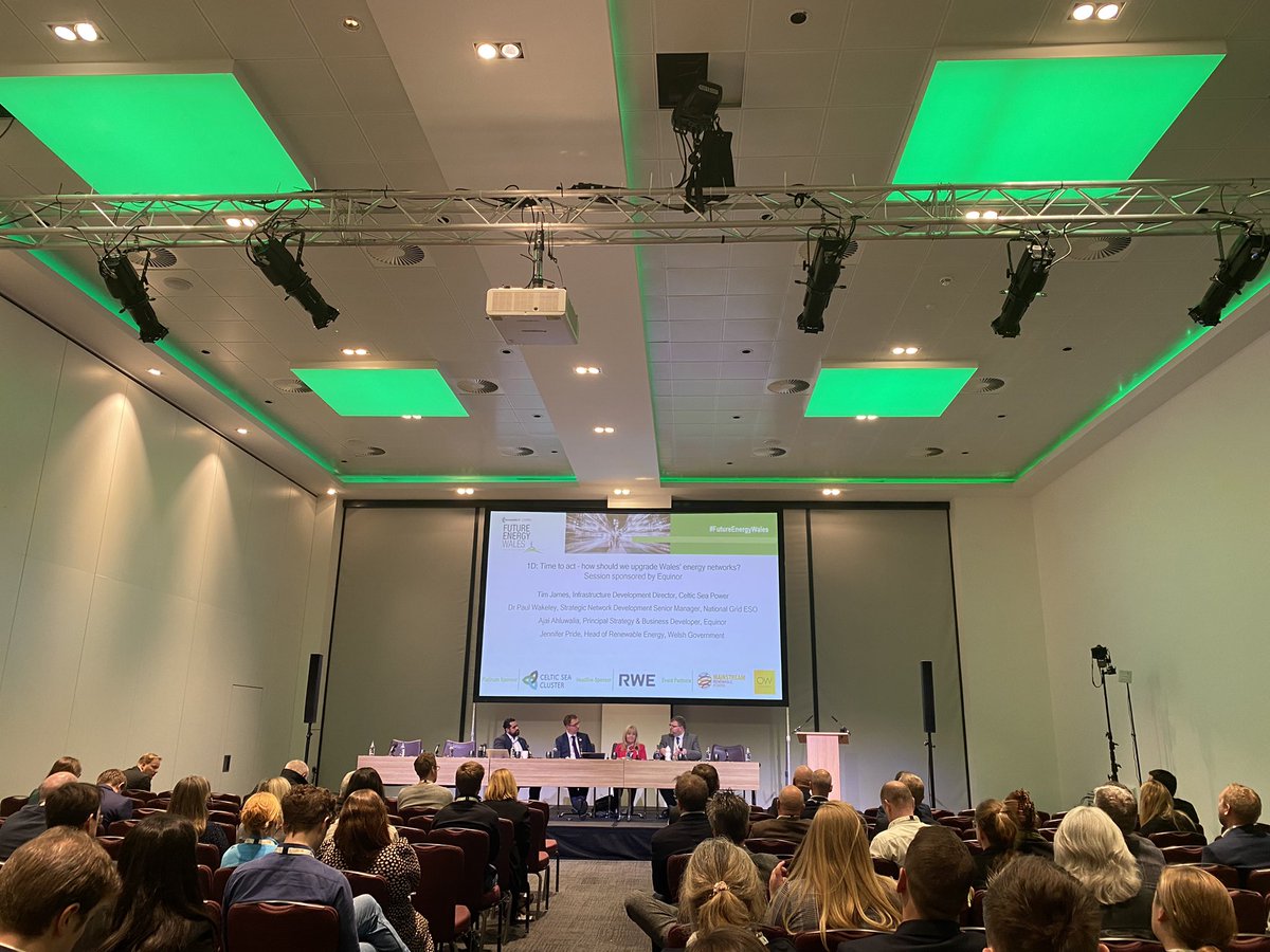 Guto Owen tweet media