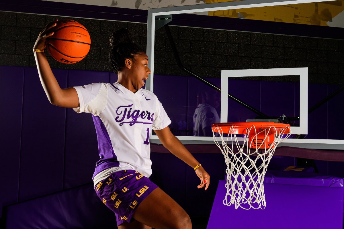 LSU Women's Basketball tweet media
