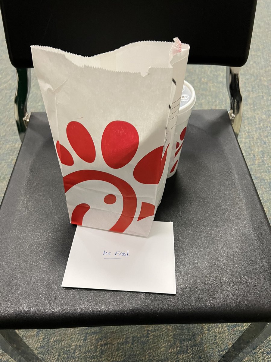 Wow do I feel appreciated! Thank you <a href="/ScottRounds4/">Scott Rounds</a> for the lovely surprise!