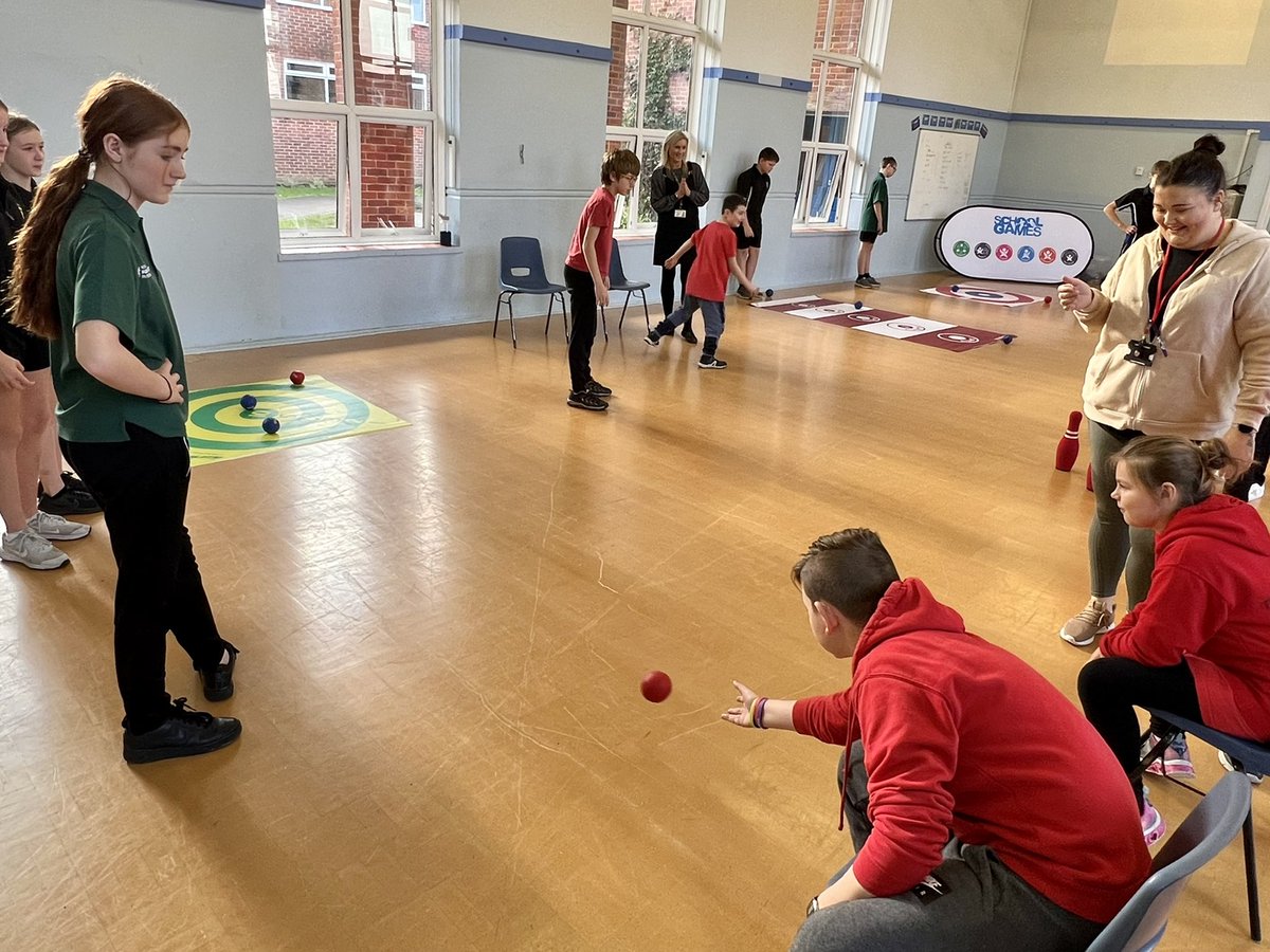 newforestssp's tweet photo. What a great morning at @testwoodschool for today’s KS2 Inclusive Boccia event. Participants played a number of fun based challenges followed by learning how to play the game itself! What a great spectacle for the sport!
@yourschoolgames @youthsporttrust @EnergiseMe_ @BocciaUK https://t.co/kfU3mrfqI7