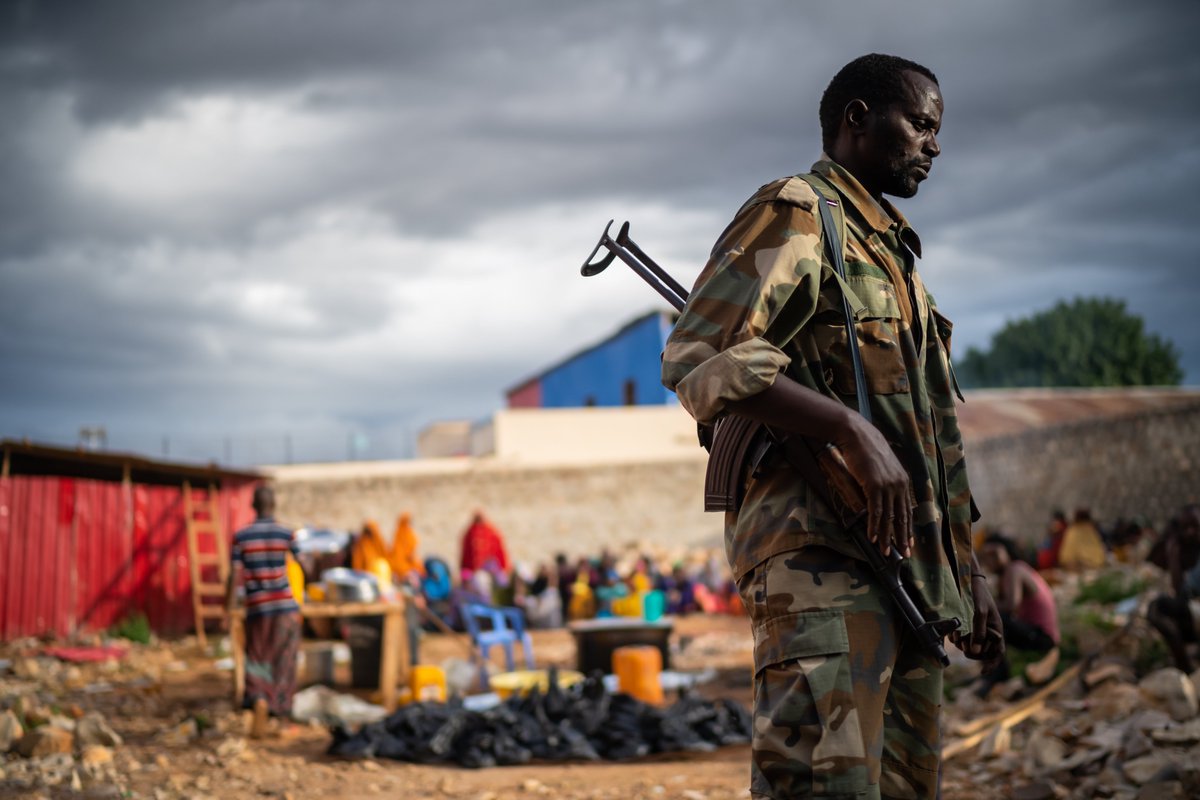 omctorg's tweet photo. The torture of civilians is endemic in #Somalia. It involves the police, the army, terrorist groups but also families who practice female genital mutilation. And it goes unpunished. The authorities must put an end to it. Read our report to #CAT75.

▶️https://t.co/iF6yxqdpuX https://t.co/FRsSDZYU8Y