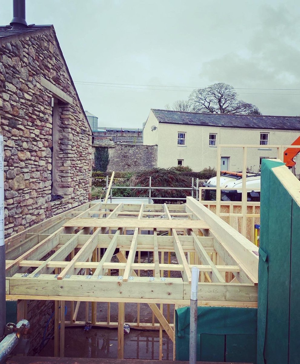 spectrum_tf's tweet photo. Beautiful location for a barn conversion #timberframe #countryside https://t.co/glWmrHI9qX